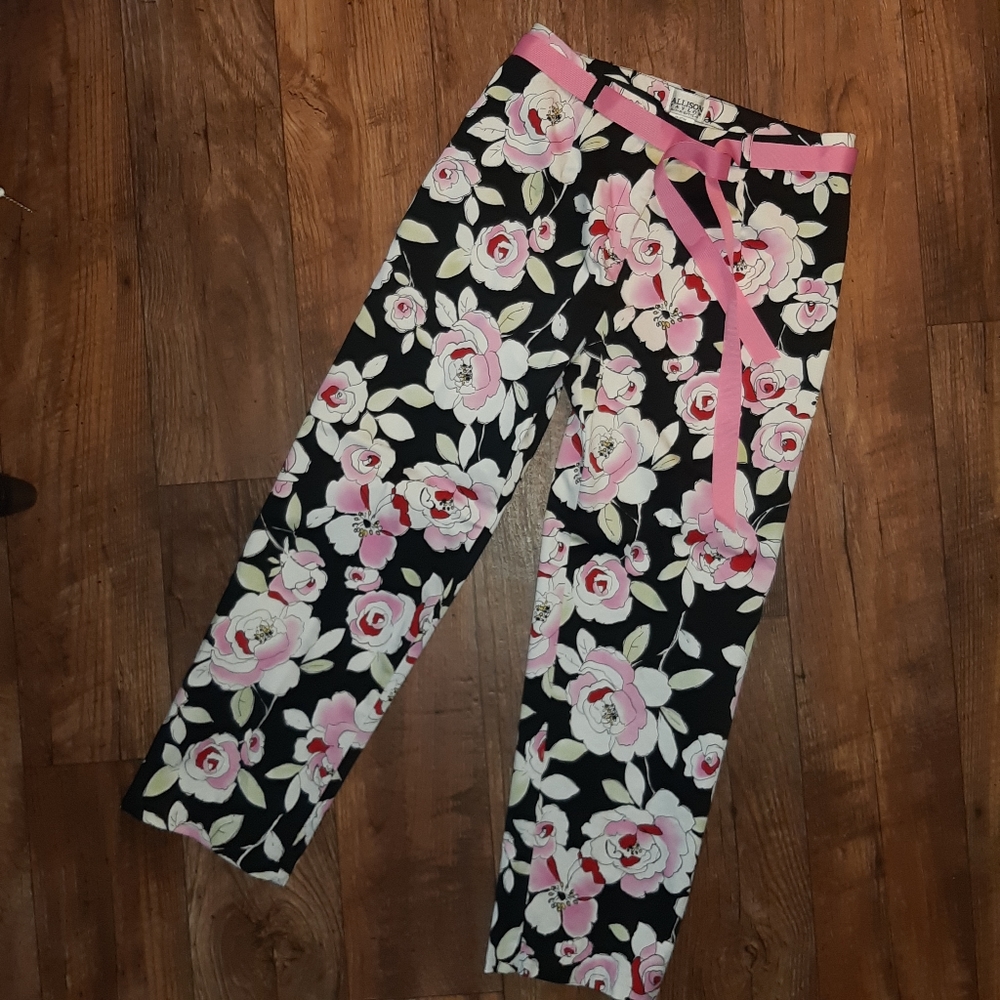 Allison Taylor Capri Pant Size 4           c